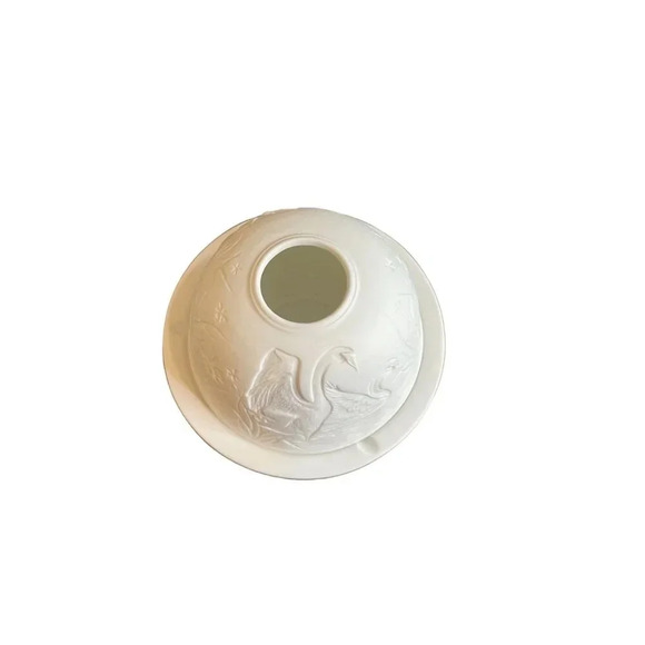 Bone China Tealight T Light Holder With Swan Floral Embossed Design 5 Inch - Picture 2 of 7